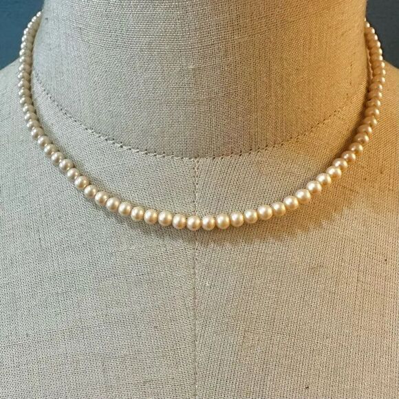 Trifari Jewelry - Trifari vintage faux pearl necklace